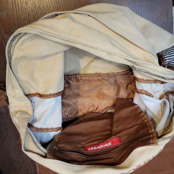 Union Bay Mail Bag Cross Body Owls - Picture 4 of 4